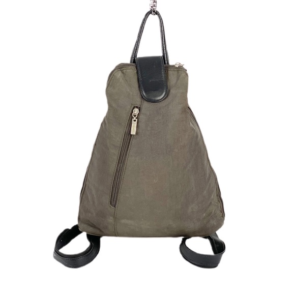 baggallini urban backpack